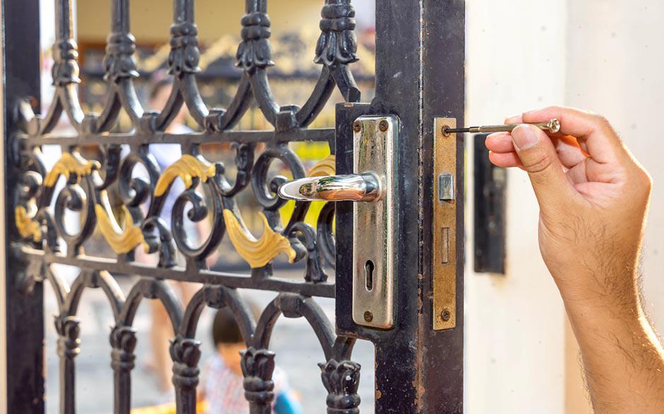 ouvrir une porte avec clé à l intérieur Ankers Plan-de-Cuques